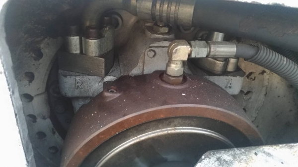 มอเตอร์ไฮดรอลิค ตัวเดิน