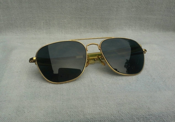 แว่นตาอเมริกันเสืออากาศ 23 K วินเทจยุค '70s ขนาดมาตรฐาน - ใหญ่ 145 mm อุ๊ต๊ะ ! หายาก ! โมเดลอมต แว่นตาอเมริกันเสืออากาศ 23 K วินเทจยุค '70s ขนาดมาตรฐาน - ใหญ่ 145 mm อุ๊ต๊ะ ! หายาก ! โมเดลอมต