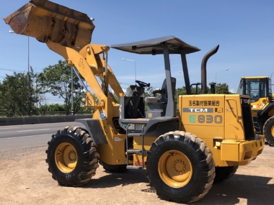 ขายรถตักล้อยาง TCM E830 (เท่าเทียบ WA100) นำเข้าเองจากญี่ปุ่น สภาพสวยพร้อมใช้ มีVDOการทำงานครับ