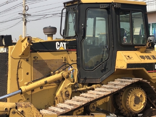 ขายรถดันดิน CAT D5M (3,XXX ชั่วโมง) นำเข้าเองจากญี่ปุ่น สภาพสวยพร้อมใช้ มีVDOการทำงานครับ