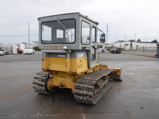 ขายรถดันดิน KOMATSU D21P-7E (4,XXX ชั่วโมง) นำเข้าเองจากญี่ปุ่น สภาพสวยพร้อมใช้ ถึงเร็วๆนี้ครับ