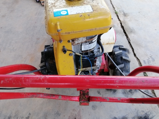 ขายรถตัดหญ้าเดิมตามrobinEY18D เบนซิน 5 แรง 4 จังหวะ