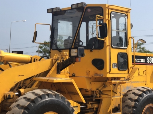 ขายรถตักล้อยาง CAT 936F นำเข้าเองจากญี่ปุ่น สภาพสวยพร้อมใช้ มีVDOการทำงานครับ