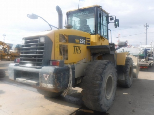 ขายรถตักล้อยาง KOMATSU WA270-6 นำเข้าเองจากญี่ปุ่น สภาพสวยพร้อมใช้ ถึงเร็วๆนี้ครับ