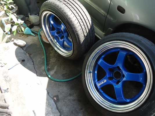 ขายMax W Work 18 กว้าง9.5 ET 20พร้อมยางมี2วง(ควรอ่านรายละเอียดก่อนนะครับ)