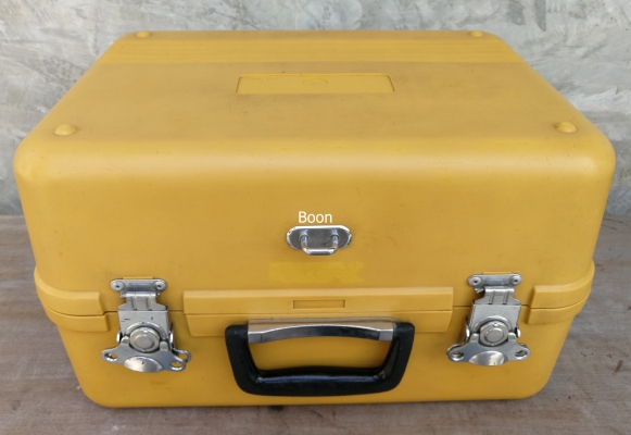 ขายกล้องสำรวจ Total Station SOKKIA SET 530R3 ถอดฐานได้ สภาพสวย 2หน้าจอ นอลปรีซึ่ม เลเซอร์นำเป้า Accuracy 5&rdquo; ความละเอียดหน้าจออ่าน 1&rdquo; Made in Japan พร้อม calibrated  อุปกรณ์ตามรูป