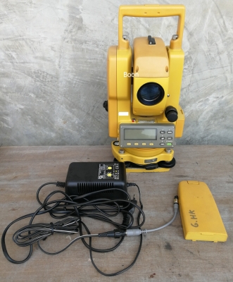 ขายกล้องสำรวจ Total Station SOKKIA SET 530R3 ถอดฐานได้ สภาพสวย 2หน้าจอ นอลปรีซึ่ม เลเซอร์นำเป้า Accuracy 5&rdquo; ความละเอียดหน้าจออ่าน 1&rdquo; Made in Japan พร้อม calibrated  อุปกรณ์ตามรูป
