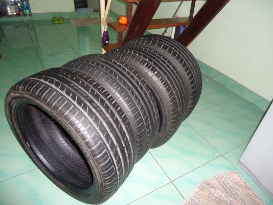 ขายยางมือ2มี4เส้น GOODRIDE SPORT SA-37 215กับ205/45r17 ยางปี17 พึ่งถอดจากรถ ขายยางมือ2มี4เส้น GOODRIDE SPORT SA-37 215กับ205/45r17 ยางปี17 พึ่งถอดจากรถ