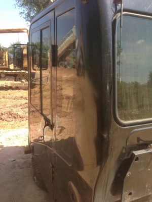 ขายหัวเก๋ง CAT 320 D2 อุปกรณ์ครบชุด ราคา 90000