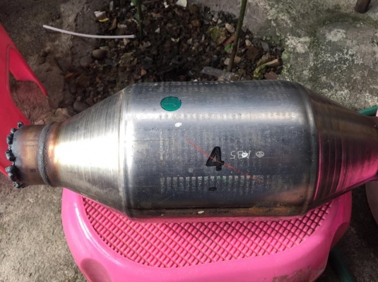 มาอีก1ลูก แคทวีโก้ เลข4 รหัสAB5 รังผึ้งสวยๆ ไม่แตก ไม่ร้าว โทร0879050181.จัดส่งได้ทั่วไทย