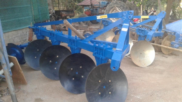 ขายผานสี่เคเอ็มทีสภาพสวย