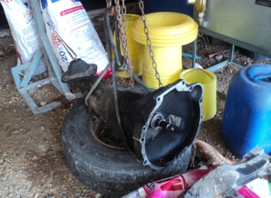 ขายเกียร์ธรรมดา 5 speed ชนเครื่อง 4D56 มิตซู พร้อมอุปกรณ์