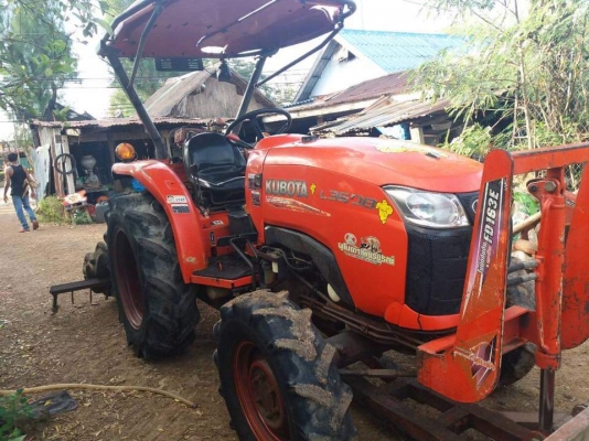 รถไถL3608 ปี 55