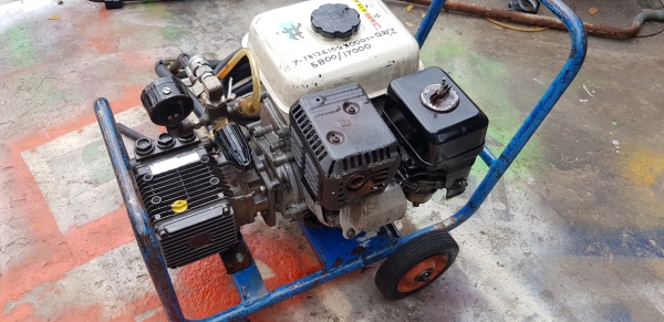 ปั้มอัดฉีด เครื่อง 5.5 แรง  เทสแล้ว