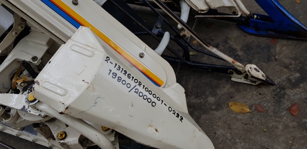 รถเกี่ยวข้าวมัดทิ้ง 2 แถว สอบถามได้ครับ id 0819170852