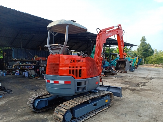 รถแบคโฮ HITACHI EX30 รถเก่านอกนำเข้า ยังไม่เคยใช้งานในไทย เครื่ิองดี ปั๊มดี มีไลน์หัวเจาะ รถสภาพดี พร้อมใช้งาน มีเอกสารใบอินวอยซ์ มี VDO การทำงานให้ชม