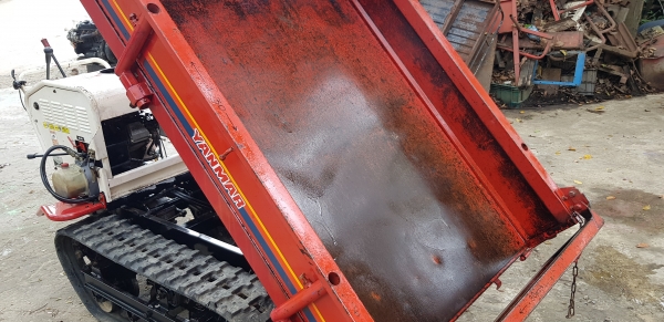 รถบรรทุกการเกษตร พร้อมใช้งาน  สอบถามได้  ยกด้วยไฮดรอลิค