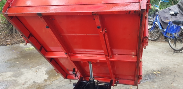 รถบรรทุกการเกษตร พร้อมใช้งาน  สอบถามได้  ยกด้วยไฮดรอลิค