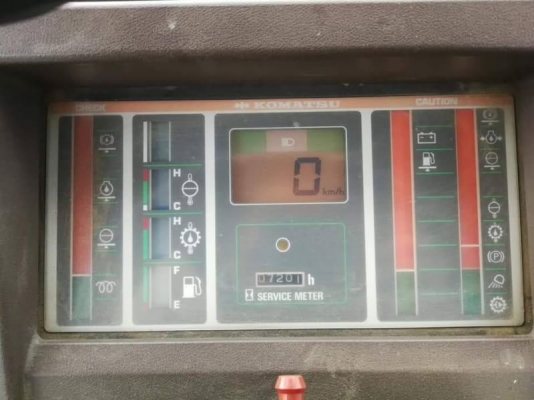 KOMATSU WA200-1 นำเข้าจากญี่ปุ่น โทร.086-303-9797 กู๋อ๋า