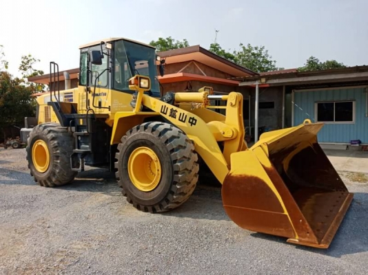 รถตัก เก่านอก มาใหม่ KOMATSU WA380-5 สภาพสวย นำเข้าจากญี่ปุ่น โทร.086-303-9797 กู๋อ๋า