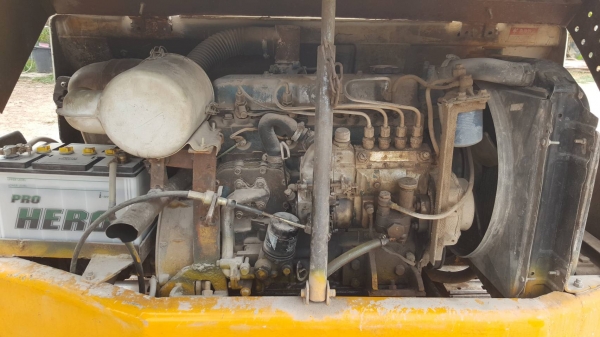 ขาย แบคโฮ KOMATSU PC20-6 เครื่อง NISSAN ปั้มเฟือง ช่วงล่างเต็ม รถพร้อมใช้งาน