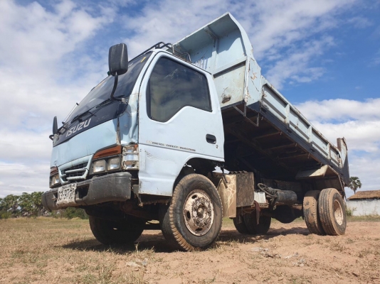 ขายรถ 6 ล้อ ISUZU NKR58LX5S ปี.2540 ราคา.350,000 เครื่อง.4BE1 (110 แรง)ช่วงล่าง หลัง F กระบะยาว.3.70 ขายรถ 6 ล้อ ISUZU NKR58LX5S ปี.2540 ราคา.350,000 เครื่อง.4BE1 (110 แรง)ช่วงล่าง หลัง F กระบะยาว.3.70
