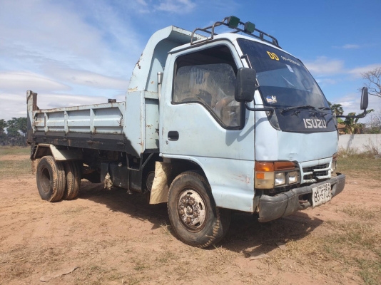 ขายรถ 6 ล้อ ISUZU NKR58LX5S ปี.2540 ราคา.350,000 เครื่อง.4BE1 (110 แรง)ช่วงล่าง หลัง F กระบะยาว.3.70