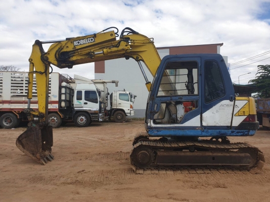 ขายรถแบคโค KOBELCO UU SK60-3 พร้อมสาลี้บรรทุก ราคา.375,000 โซ้หนา เฟรมสวย เครื่องแรง ปั้มแรง ระบบยูตานิ ปรับคอนโทรนได้ มูมสไลน์ปรับองค์ศาได้ เอวมีขยับนิดหน่อย เบาะหุ้มให้ใหม่ สนใจนัดลองรถได้ทุกวันที่.081-3531946 ต่อ.บางนา &amp; ID-LINE รถจอด บุรีรัมย์
