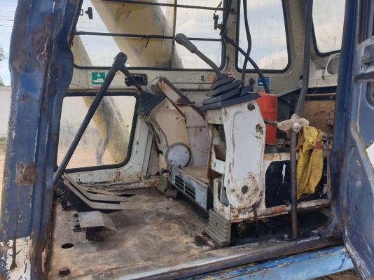 ขายรถแบคโค KOBELCO UU SK60-3 พร้อมสาลี้บรรทุก ราคา.375,000 โซ้หนา เฟรมสวย เครื่องแรง ปั้มแรง ระบบยูตานิ ปรับคอนโทรนได้ มูมสไลน์ปรับองค์ศาได้ เอวมีขยับนิดหน่อย เบาะหุ้มให้ใหม่ สนใจนัดลองรถได้ทุกวันที่.081-3531946 ต่อ.บางนา &amp; ID-LINE รถจอด บุรีรัมย์