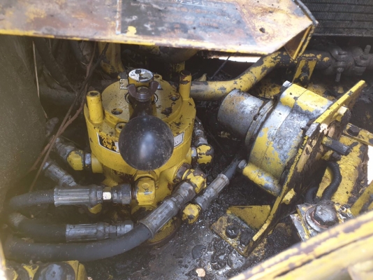 ขายรถแบคโค KOBELCO UU SK60-3 พร้อมสาลี้บรรทุก ราคา.375,000 โซ้หนา เฟรมสวย เครื่องแรง ปั้มแรง ระบบยูตานิ ปรับคอนโทรนได้ มูมสไลน์ปรับองค์ศาได้ เอวมีขยับนิดหน่อย เบาะหุ้มให้ใหม่ สนใจนัดลองรถได้ทุกวันที่.081-3531946 ต่อ.บางนา &amp; ID-LINE รถจอด บุรีรัมย์