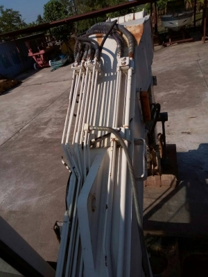 ขายรถแบคโฮ KOMATSU LG90 ราคา 430000 รถเก่านอก