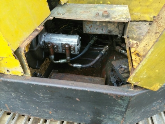 ขายรถแบคโฮ ยันมาร์ 30 ราคา 100000 ขายรถแบคโฮ ยันมาร์ 30 ราคา 100000