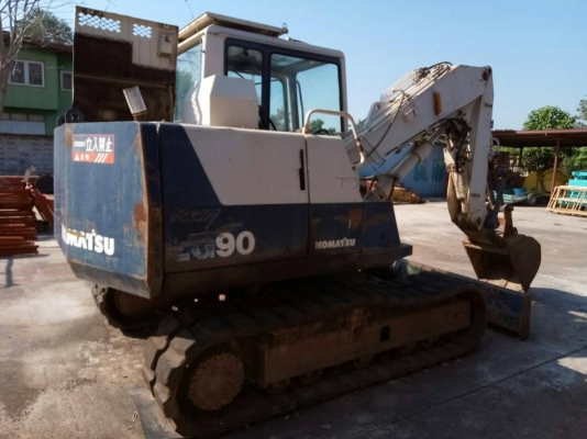 ขายรถแบคโฮ KOMATSU LG90 ราคา 430000 รถเก่านอก