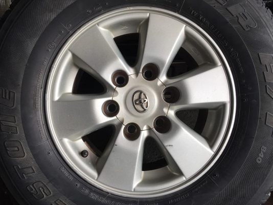 อพีรันเนอร์15x7 (ล้อเปล่า) พร้อมน๊อต24ตัว ชุด3900บ.โทร0879050181.ส่งได้ทั่วไทยคับ