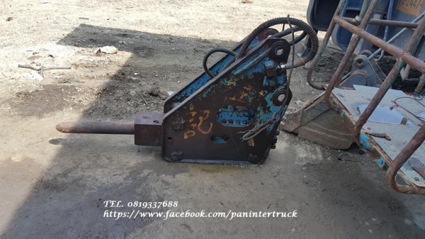 FROM JAPAN หัวเจาะ /หัวกระแทกBREAKER*สำหรับรถขุดไซค์60 ,65 ,70 ,75 /สวมบูทสลัก 50 มิล(ทดสอบแล้วใช้งานได้จริง)