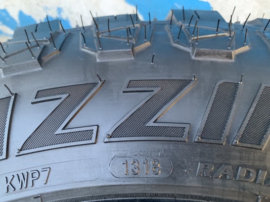 ล้อแม็กป้ายแดง Ford ranger wildtrak ขอบ18 พร้อมยางใหม่ 275-65-18 MAZINI MUD CONTENDER M/T ปี 18