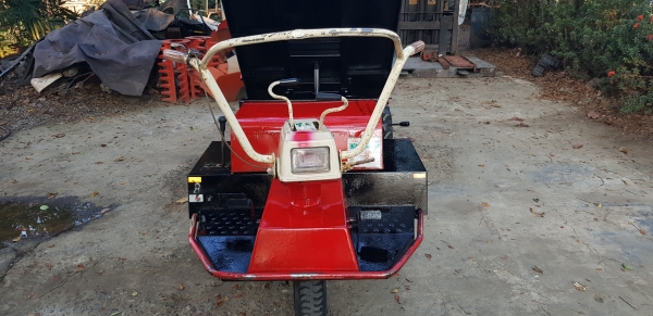 3 ล้อการเกษตรและก่อสร้าง กะบะกว้าง 1.05 x 1.75  ซ.ม.