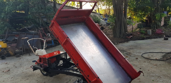 3 ล้อการเกษตรและก่อสร้าง กะบะกว้าง 1.05 x 1.75  ซ.ม.