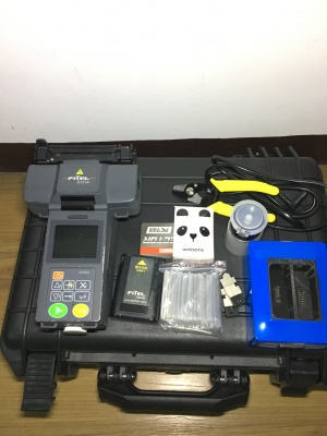 เครื่องเชื่อมต่อสาย fiberoptic Fusion Splicer มือสอง Fitel S121A