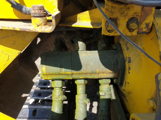 ขายแบคโฮ KOMATSU PC30-5