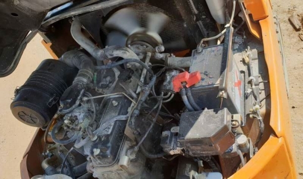 ขายด่วนรถตักยกโตต้า7SG10 ยกตักได้1ตันยกสูง3เมตรใช้หว็ด2.5ตันยกตักได้จริงยางตัน4เส้นเกียธรรมดารถนอกเพิ่งนำเข้ามายังไม่เคยใช้งานในเมืองไทยเลย