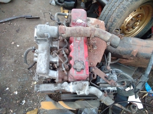 ขายเครื่องยนต์ Nissan BD25ฝาแดง