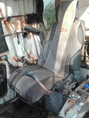 ขาย 350,000 KOBELCO sk 200-3 เครื่องดี ปั้มแรง ไฟฟ้าตัด เอวมีขยับ ช่วงล่างดี เอกสารซื้อขาย รถอยู่ จันทบุรี 090-772-3710 090-772-3708