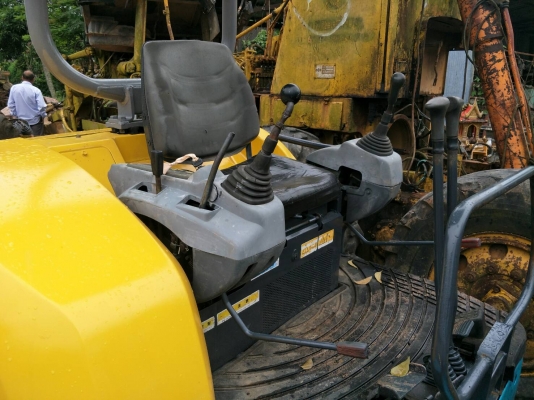 มี VDO ให้ชม.KOMATSU PC40-5 เอกสารอินวอย ราคา 320000 มี VDO ให้ชม.KOMATSU PC40-5 เอกสารอินวอย ราคา 320000