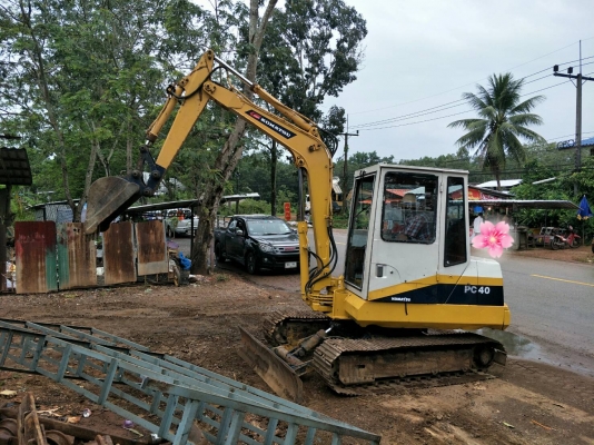 มี VDO ให้ชม.KOMATSU PC40-5 เอกสารอินวอย ราคา 320000