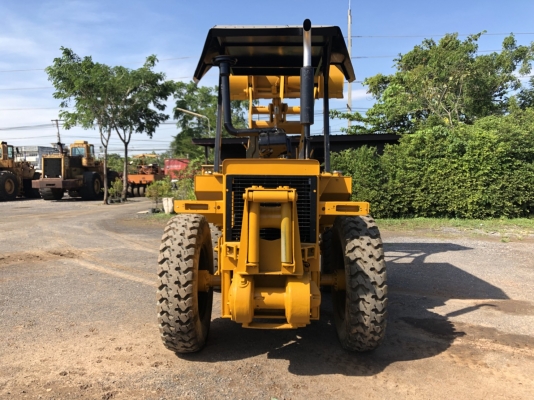 (ลูกค้าฝากขาย) ขายรถตัก TCM ขนาดเทียบเท่า KOMATSU 507 เครื่อง อีซุซุ ติดต่อ 063-9316985 ID LINE : 06