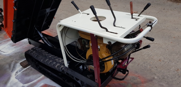 รถบรรทุกการเกษตร ยกดั้มด้วยไฮดรอลิค   แทรคใหม่