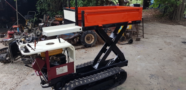 รถบรรทุกการเกษตร ยกดั้มด้วยไฮดรอลิค   แทรคใหม่