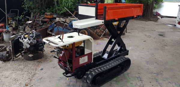 รถบรรทุกการเกษตร ยกดั้มด้วยไฮดรอลิค   แทรคใหม่