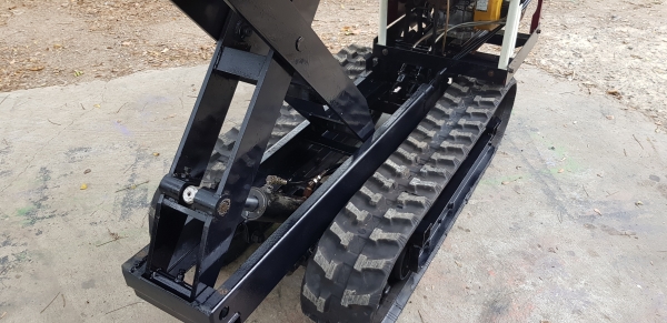 รถบรรทุกการเกษตร ยกดั้มด้วยไฮดรอลิค   แทรคใหม่